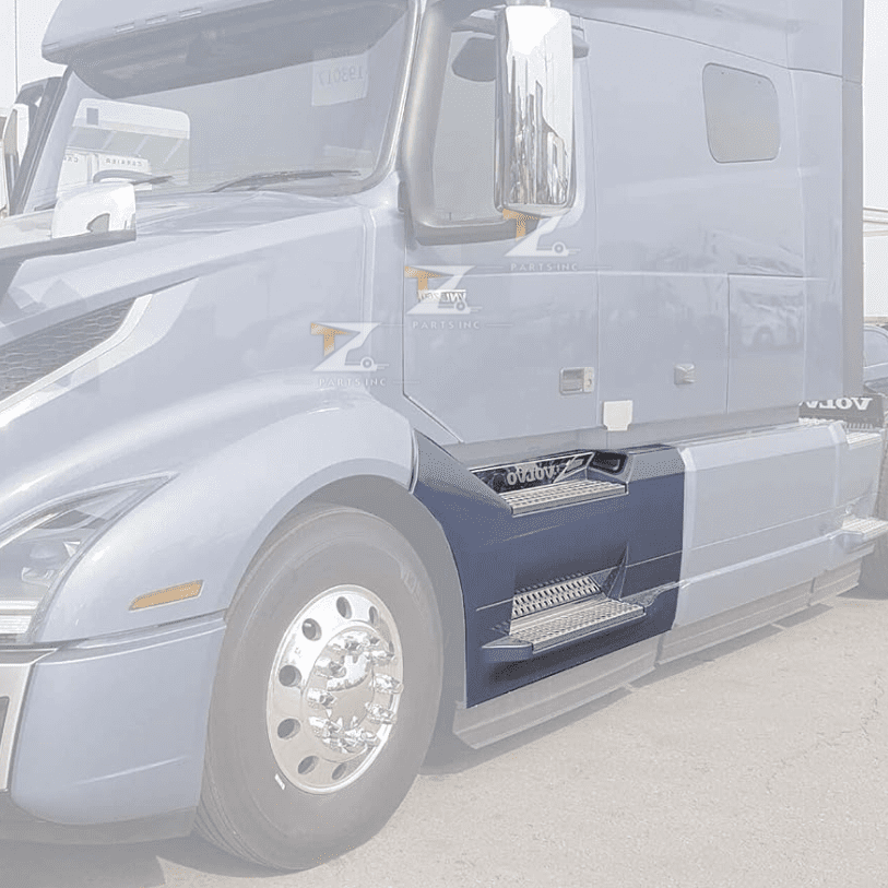 Volvo VN VNL 2018+ Driver Step Fairing | OEM 84744212, 78608217